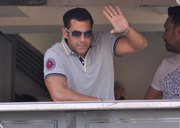 Video: Salman Khan Celebrates Birthday With Media