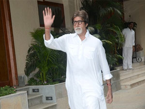 Robbery at Amitabh Bachchan's House