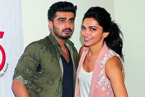 Arjun Kapoor with Deepika Padukone laughing
