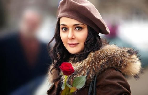 Preity Zinta fancy cap