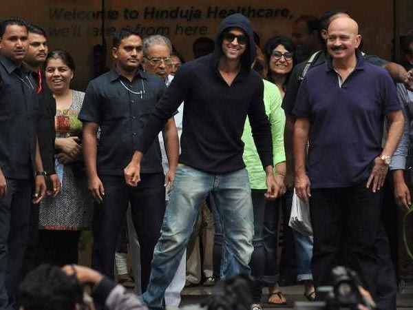 Hrithik Roshan outside hospital
