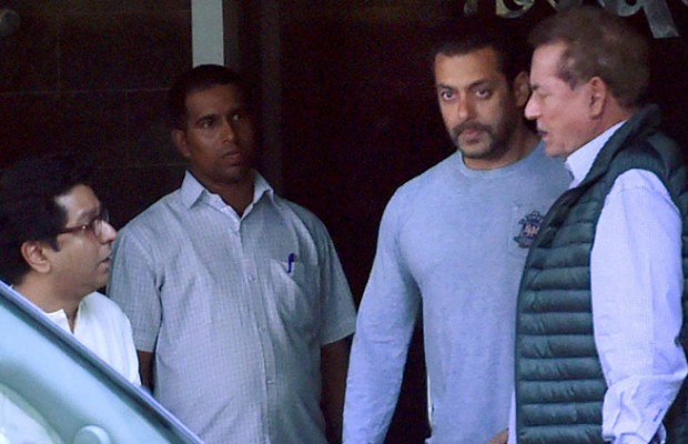 Salim Khan defend salman khan