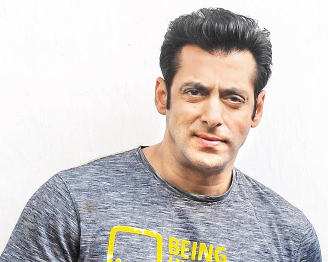 Salman Khan taking baby-sitting lessons