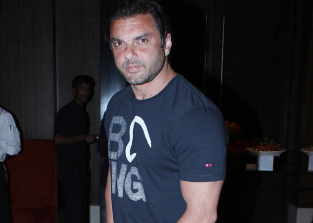 Pali Hill residents register 'Complain' against Sohail Khan