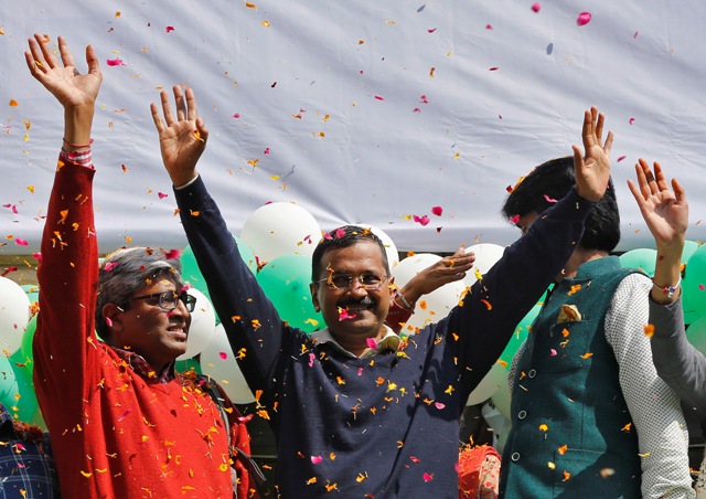 Bollywood celebrates Arvind Kejriwal's victory