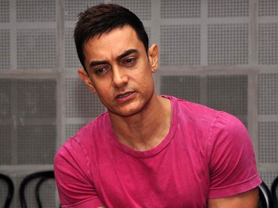 Aamir Khan takes a dig at 'Bombay Velvet'