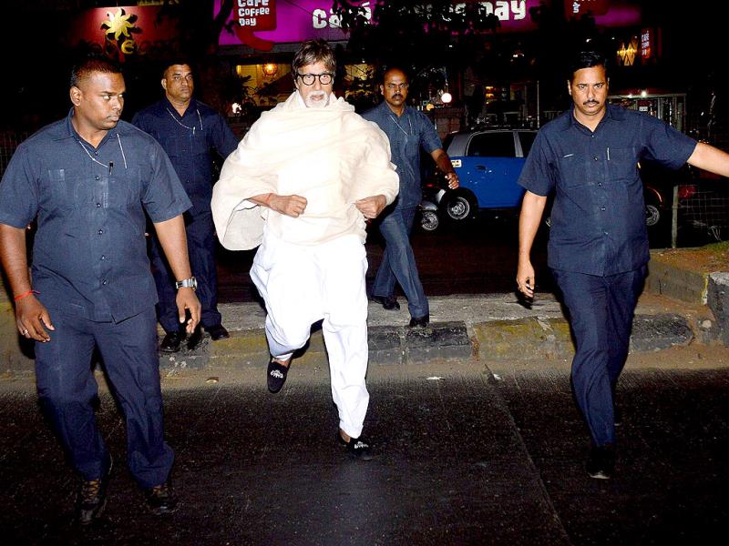 Amitabh Bachchan at 5 am.