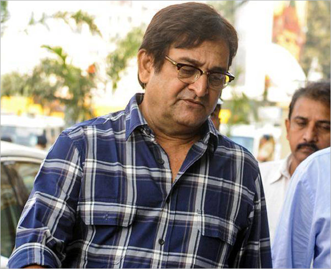 Mahesh Manjrekar join MNS