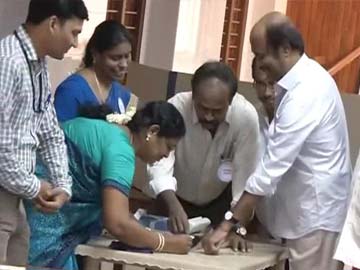 Rajinikanth was the first voter in his polling booth, Mind it