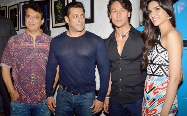 Tiger Shroff does a Salman Khan to promote ‘Heropanti’