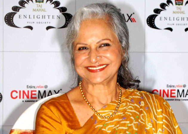 Waheeda Rehman's biography launch in Bandra, Mumbai on 5th April 2014 / Waheeda  Rehman - Bollywood Photos