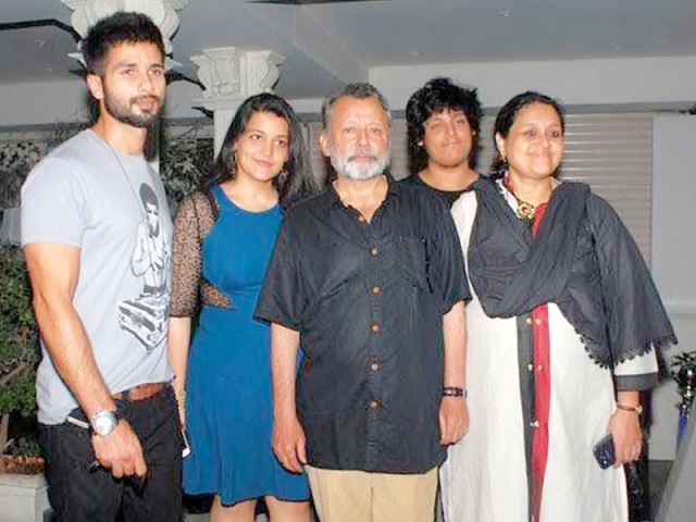 What did Shahid Kapoor gift his dad?
