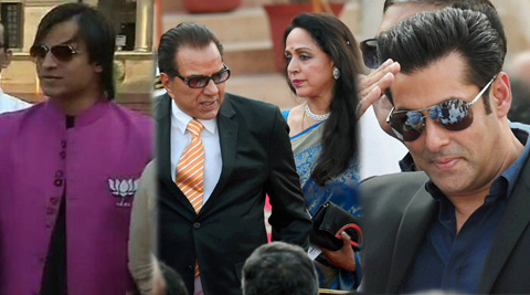 LIVE - Hrithik Roshan,Salman Khan & Other Bollywood Celebrities at Narendra Modi's Swearing Ceremony