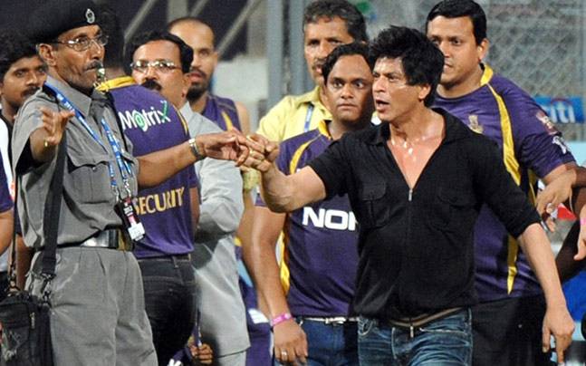 Breaking - Shah Rukh Khan at Wankhede Stadium soon?