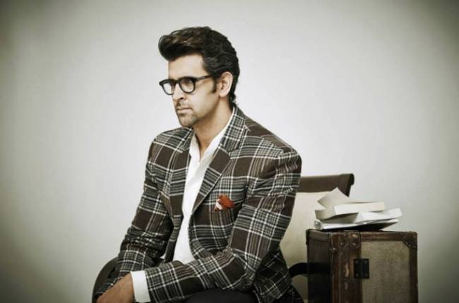 On 41st b'day, friends wish Hrithik Roshan 'health and hotness'