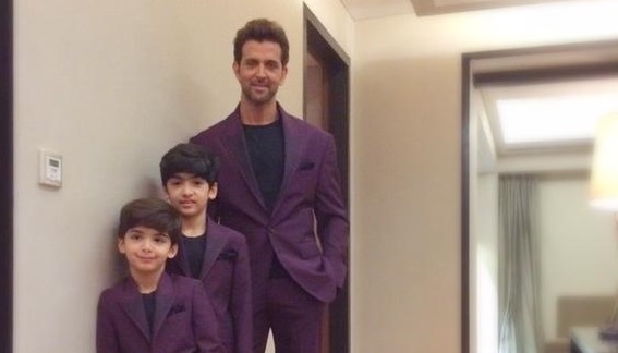 HRX on X: Hrithik Roshan Awarded Brand Visionary Of The Year Male At  #IAAAwards For #HRX  / X