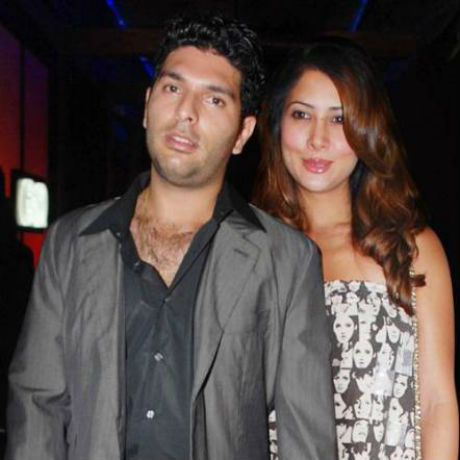 Yuvraaj-Singh-Kim-Sharma