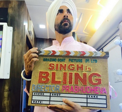 OMG: Crystal studded clapper for Akshay Kumar's 'Singh is Bling'