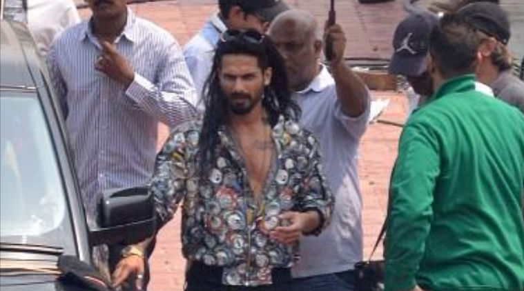 Check Out: Shahid Kapoor's long hair look for 'Udta Punjab'