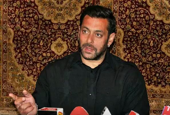 Exclusive Pictures - Salman Khan in Kashmir shooting for Bajrangi Bhaijaan