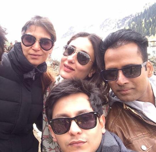 Kareena Kapoor in Kashmir