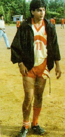 Shah Rukh Khan - Education