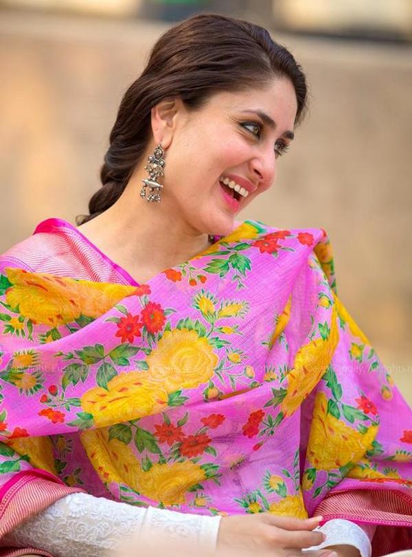 Kareena Kapoor in Kashmir