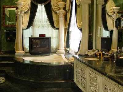 mannat bathroom