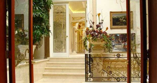 shahrukh khan mannat