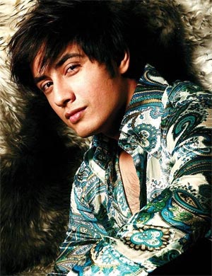 Ali Zafar new look