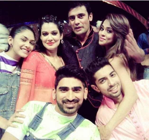 Sana Saeed - Dipesh Patel