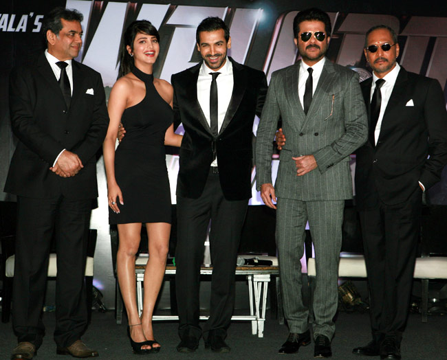 Welcome Back movie cast