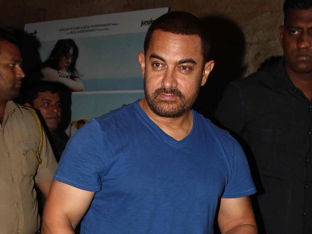 Aamir Khan in blue t- shirt