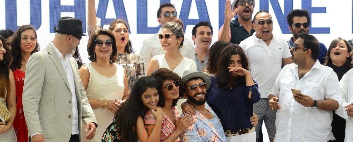 Dil Dhadakne Do team