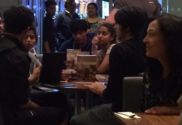 Shahrukh Khan Aryan Suhana in London