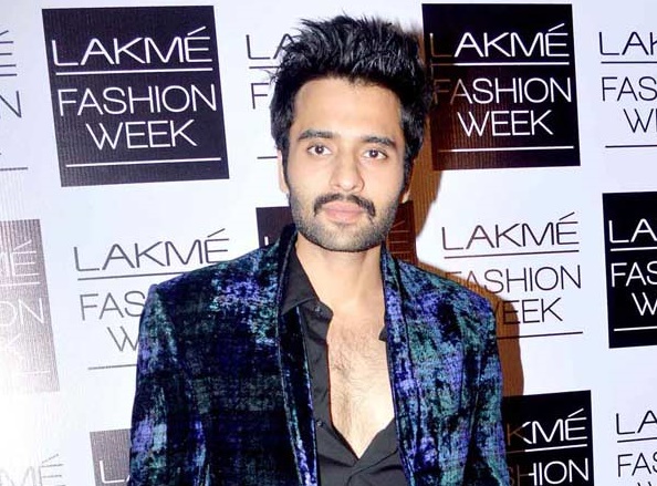 Jackky Bhagnani at an event