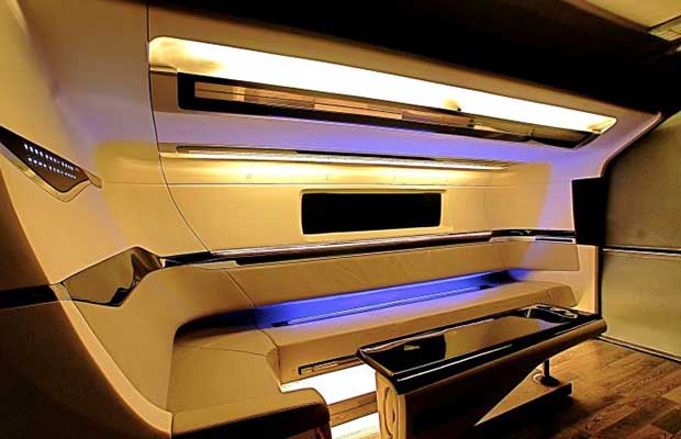 Shah Rukh Khan Vanity Van, Shah Rukh Khan