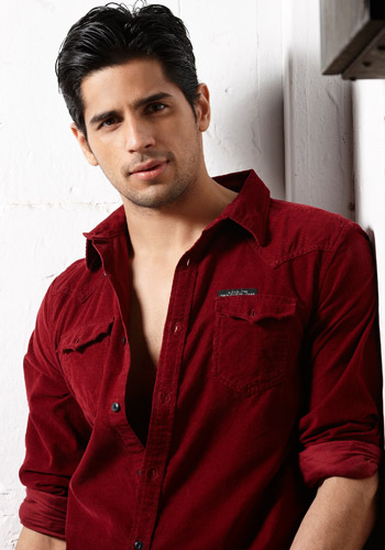 Sidharth Malhotra in serious mood