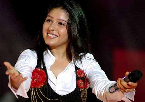 Sunidhi Chauhan smiling