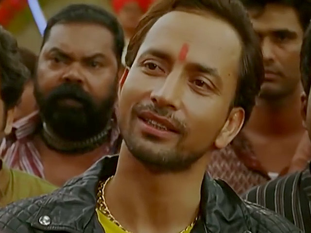 Deepak Dobriyal new look