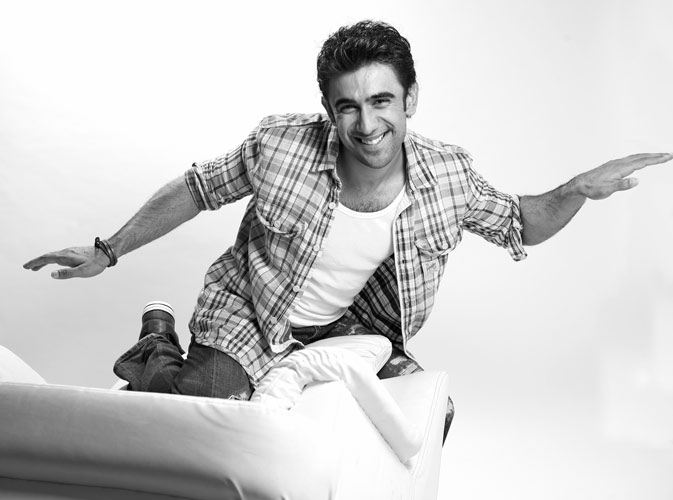 Amit Sadh fears 'outperforming' as an actor