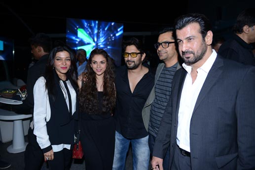 Aditi Rao Hydari with Guddu Rangeela cast