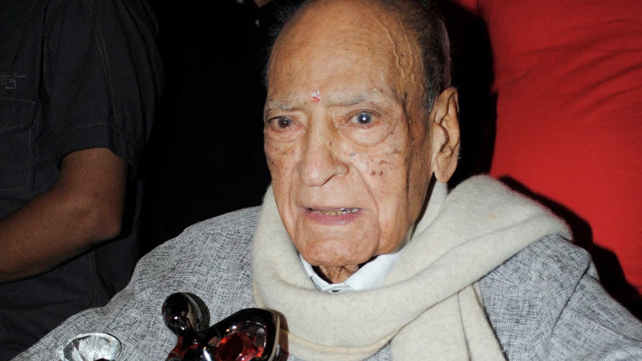 A K Hangal