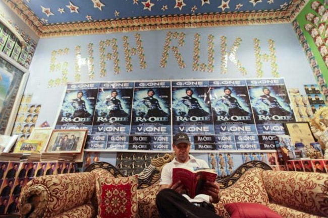 Shah Rukh Khan's fan Vishal Singh