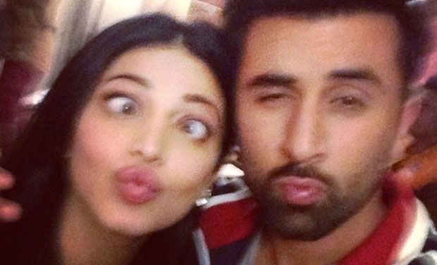 Ranbir Kapoor and Shruti Hassan worst selfie
