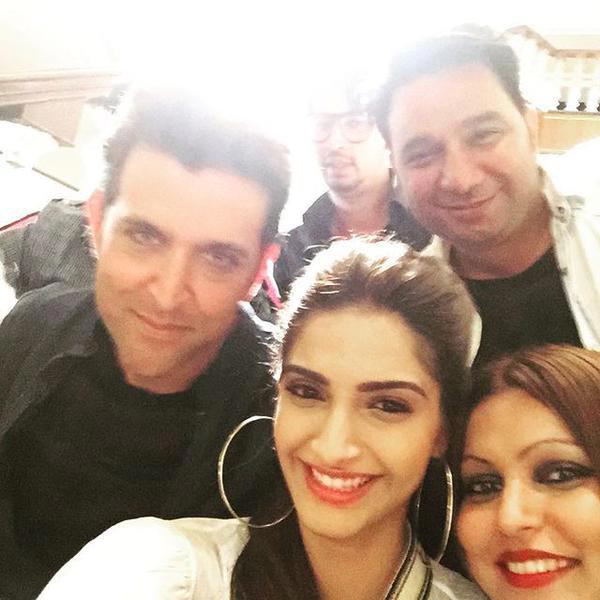 Sonam Kapoor's group selfie