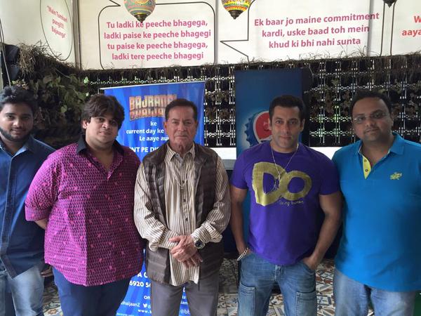 Salman Khan Salim Khan at Bhaijaanz