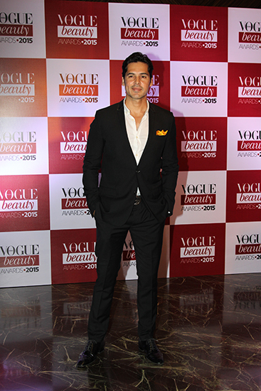 Dino Morea at the Vogue Beauty Awards 2015.