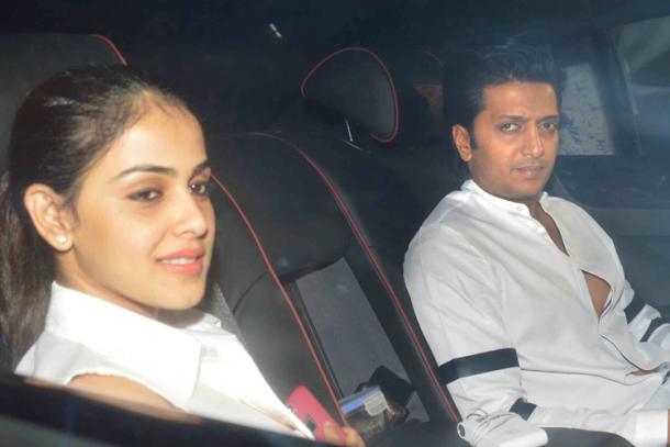 Genelia with Riteish Deshmukh at Priyanka Chopra's birthday bash.