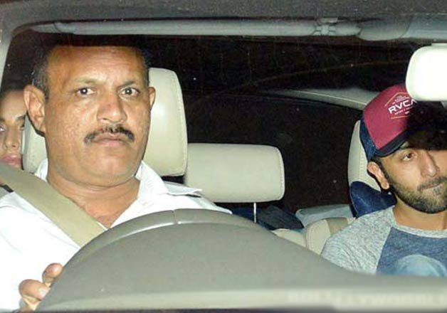 Ranbir Kapoor and Katrina kaif attend Kareena Kapoor's house party.